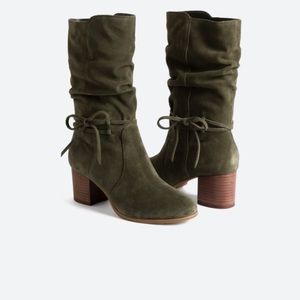 Olive green boots, brand new never worn